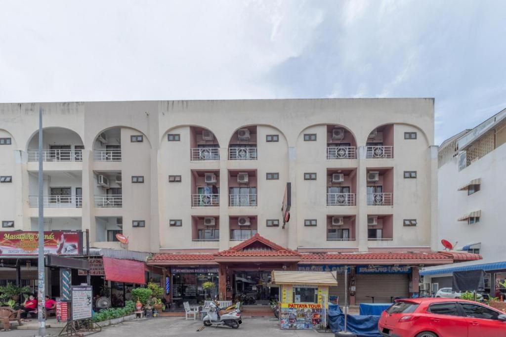 Oyo 1125 Chokdee Inn Pattaya Dış mekan fotoğraf
