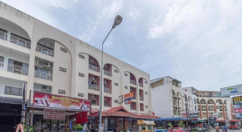 Oyo 1125 Chokdee Inn Pattaya Dış mekan fotoğraf